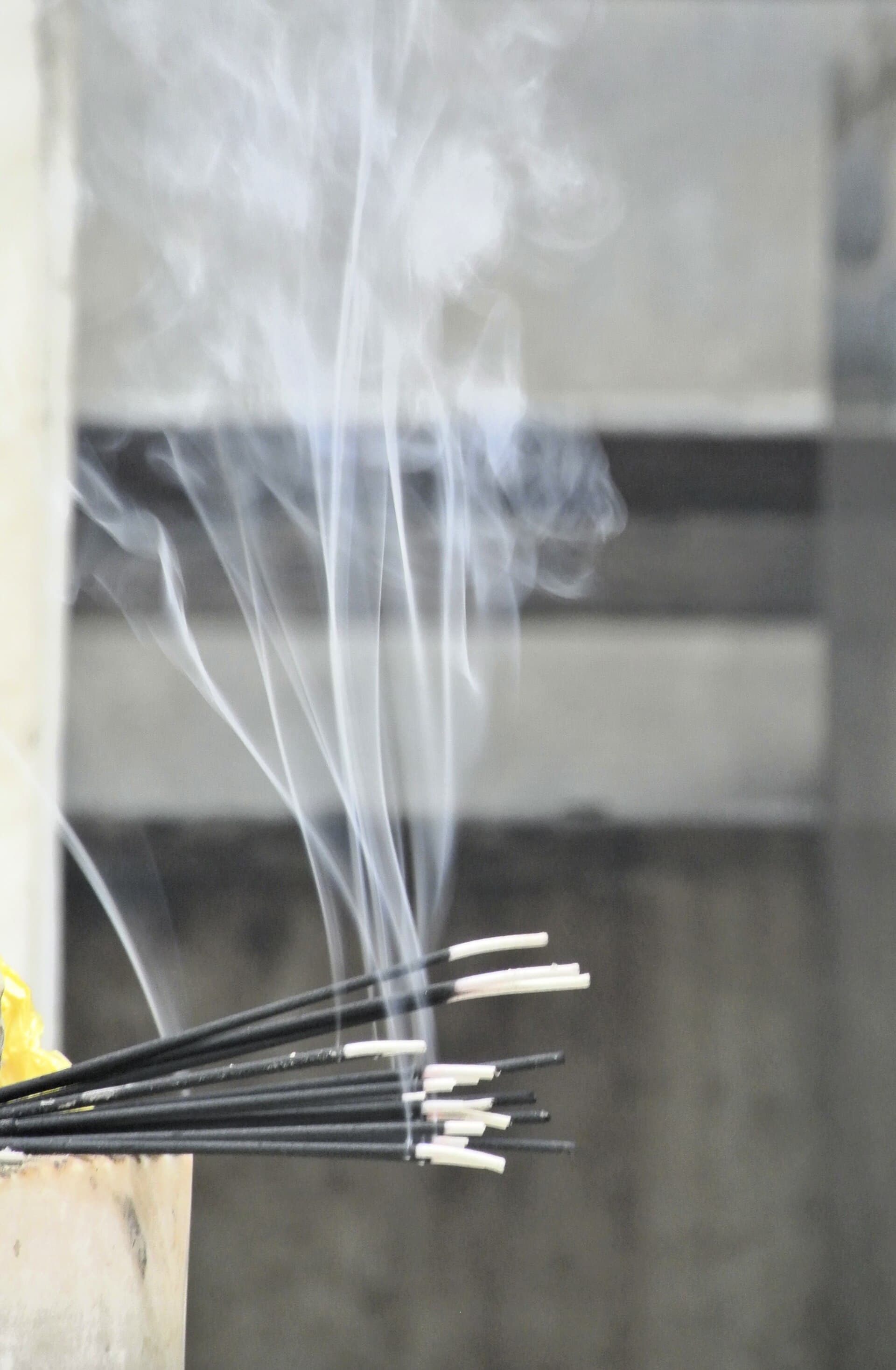 Himalayan incense burning