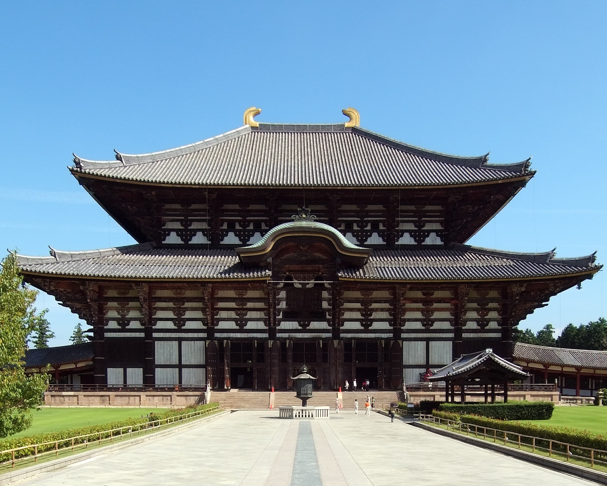 Todai-ji in Nara, Japan, home to the Great Buddha dedicated in 752 CE